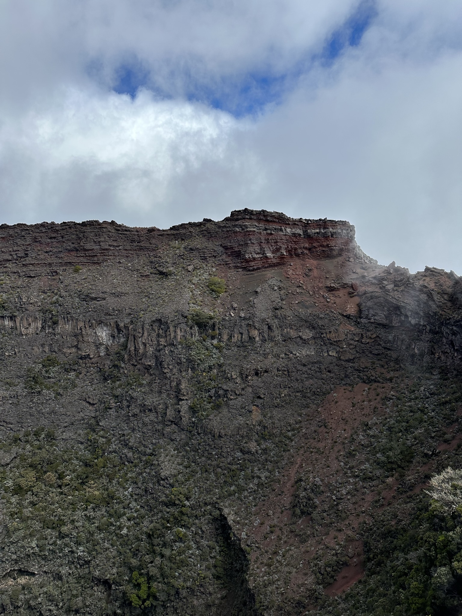 Saint Joseph krater Reunion